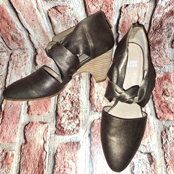 Eileen Fisher 'Mary' Twist Front Metallic Leather Wedge Pump - Bronze - Picture 15 of 16